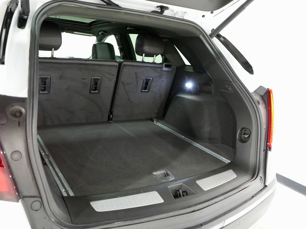 Used 2024 Cadillac XT5 Premium Luxury image 10