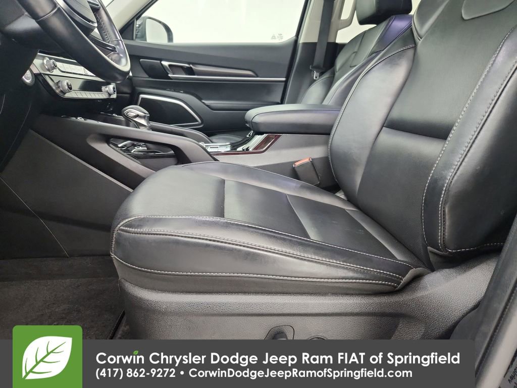 Used 2025 Kia Telluride S AWD/4WD image 19
