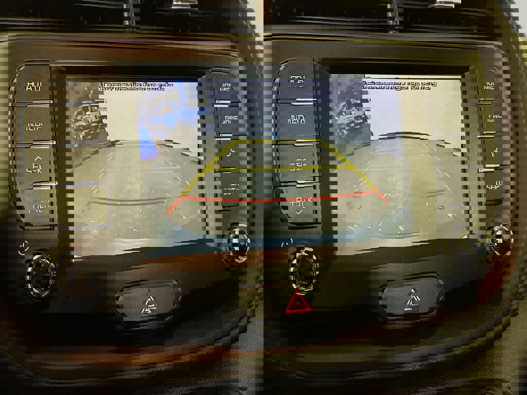 Used 2020 Kia Soul LX image 26