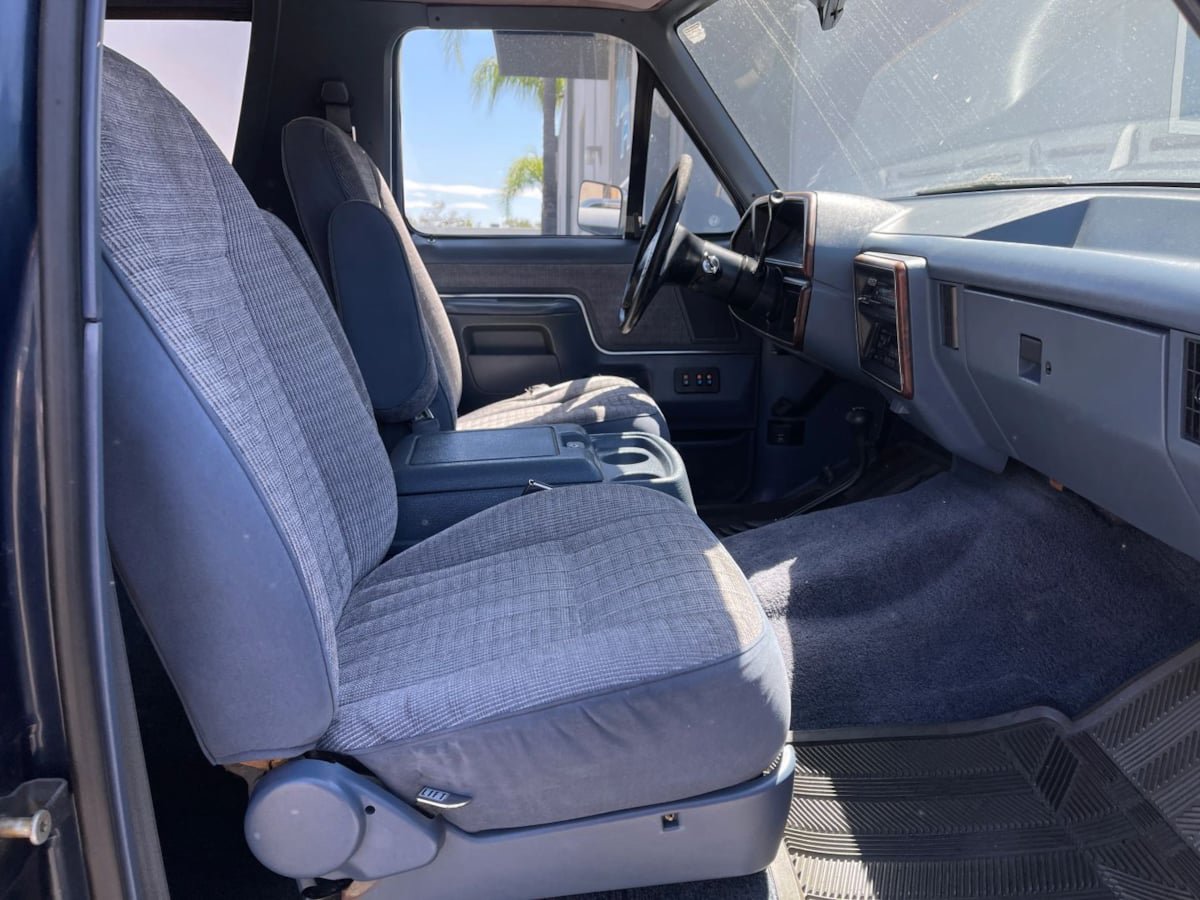 Used 1989 Ford Bronco AWD/4WD image 17