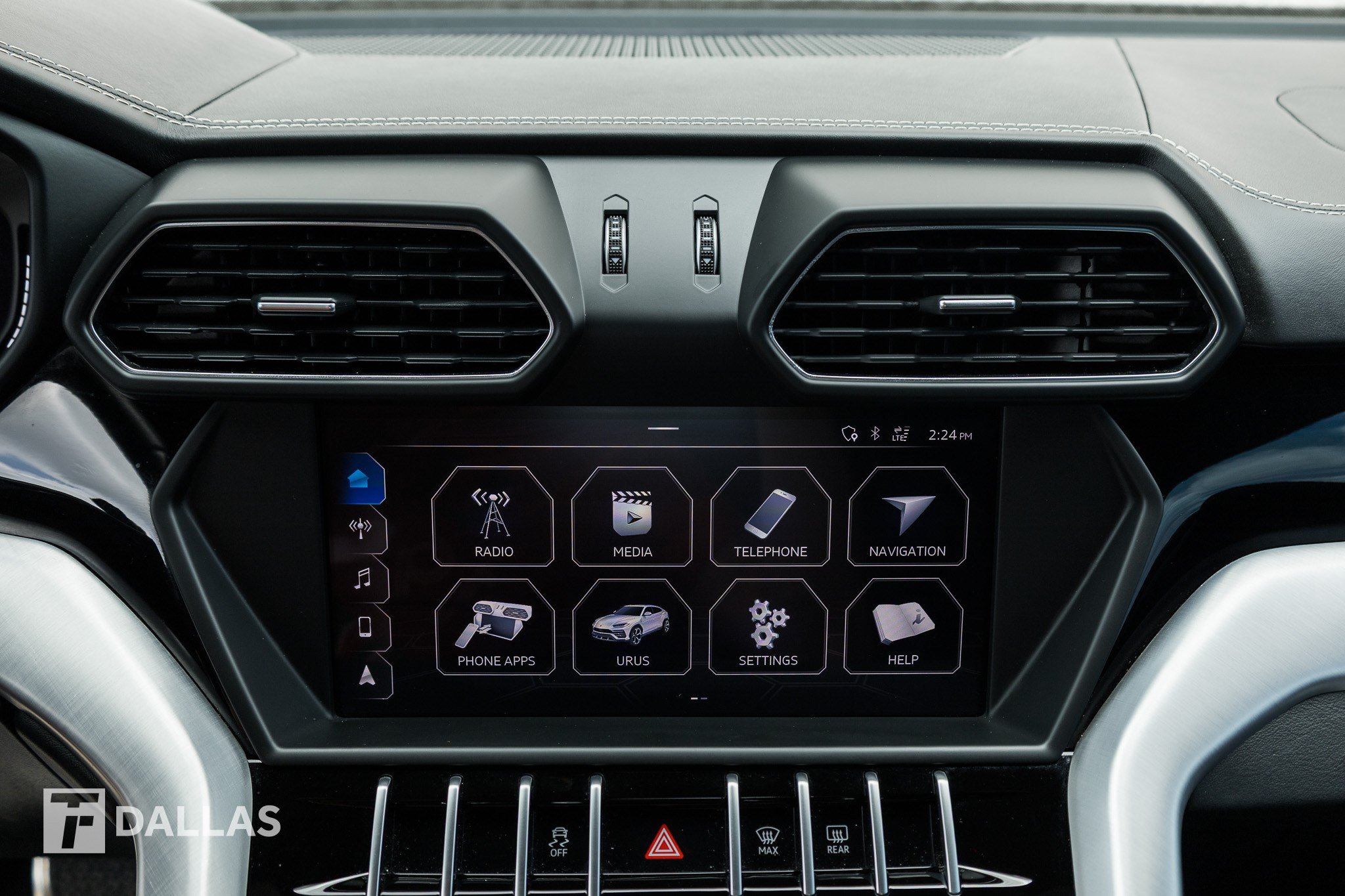 Used 2019 Lamborghini Urus AWD/4WD image 25