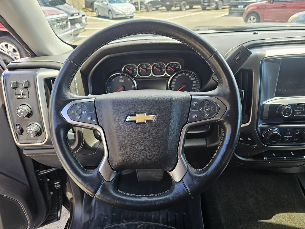 Used 2018 Chevrolet Silverado 1500 LTZ w/ LTZ Plus Package AWD/4WD image 23