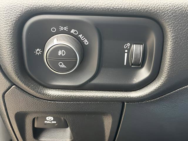 Used 2022 RAM 1500 Lone Star image 21