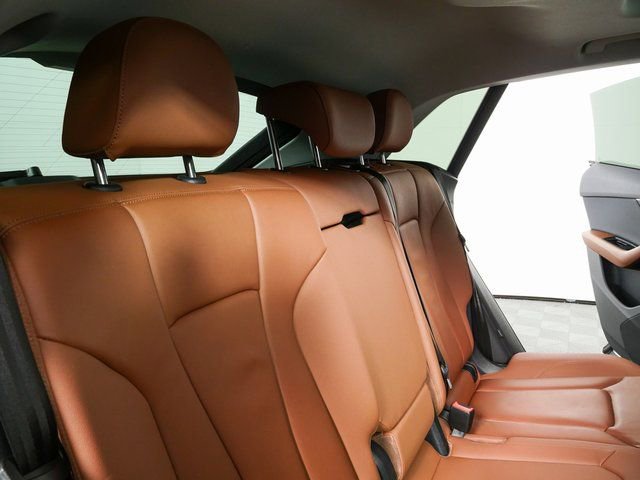 Used 2022 Audi Q8 Premium AWD/4WD image 23