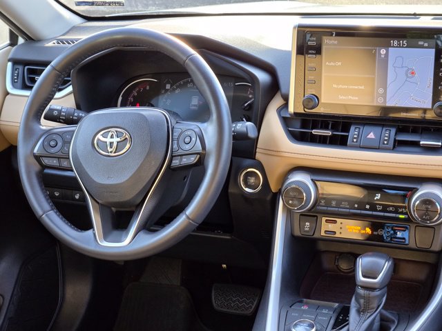 Used 2019 Toyota RAV4 Limited w/ Cold Weather Package AWD/4WD image 15