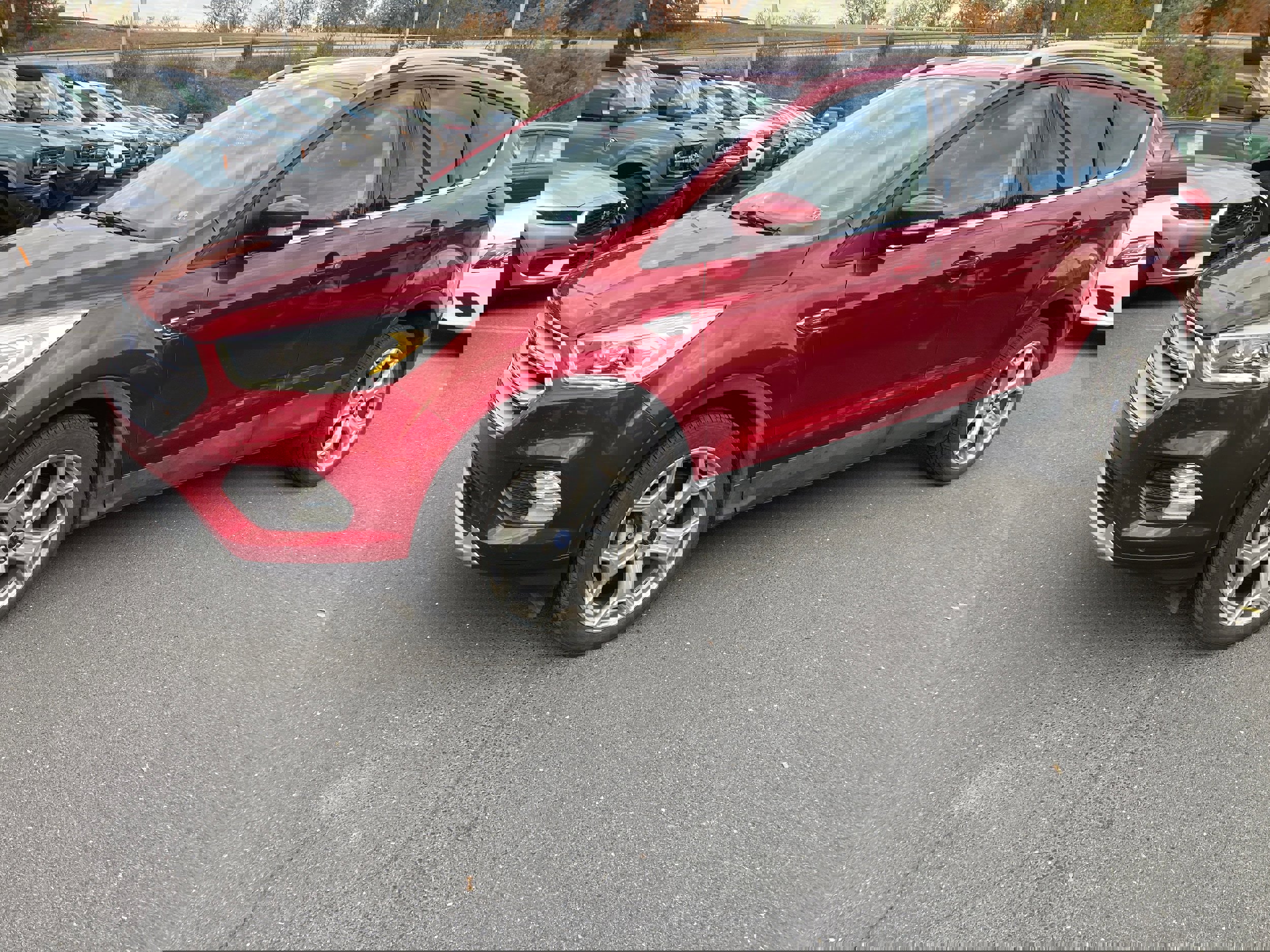 Used 2019 Ford Escape Titanium w/ U9j03 - Titanium Tow Package