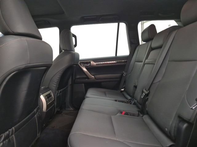 Used 2020 Lexus GX 460 Premium w/ Premium Package AWD/4WD image 11