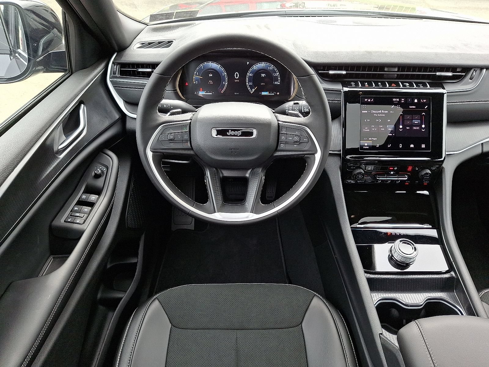New 2025 Jeep Grand Cherokee L Altitude AWD/4WD image 10