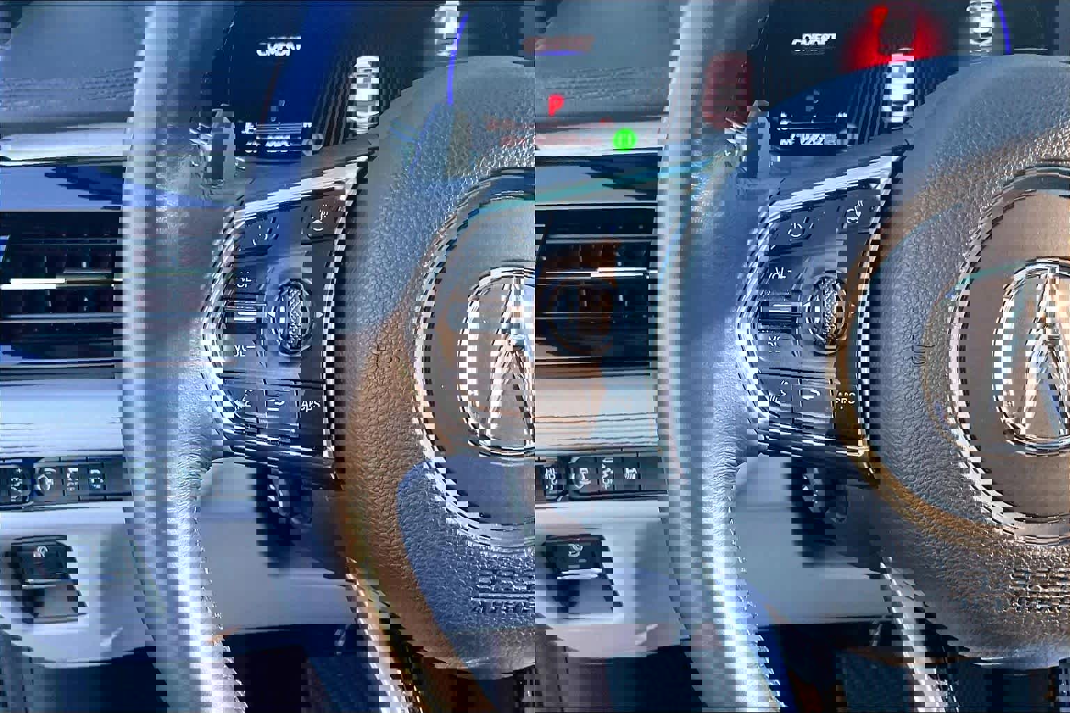 Used 2023 Acura MDX SH-AWD w/ Advance Package image 20