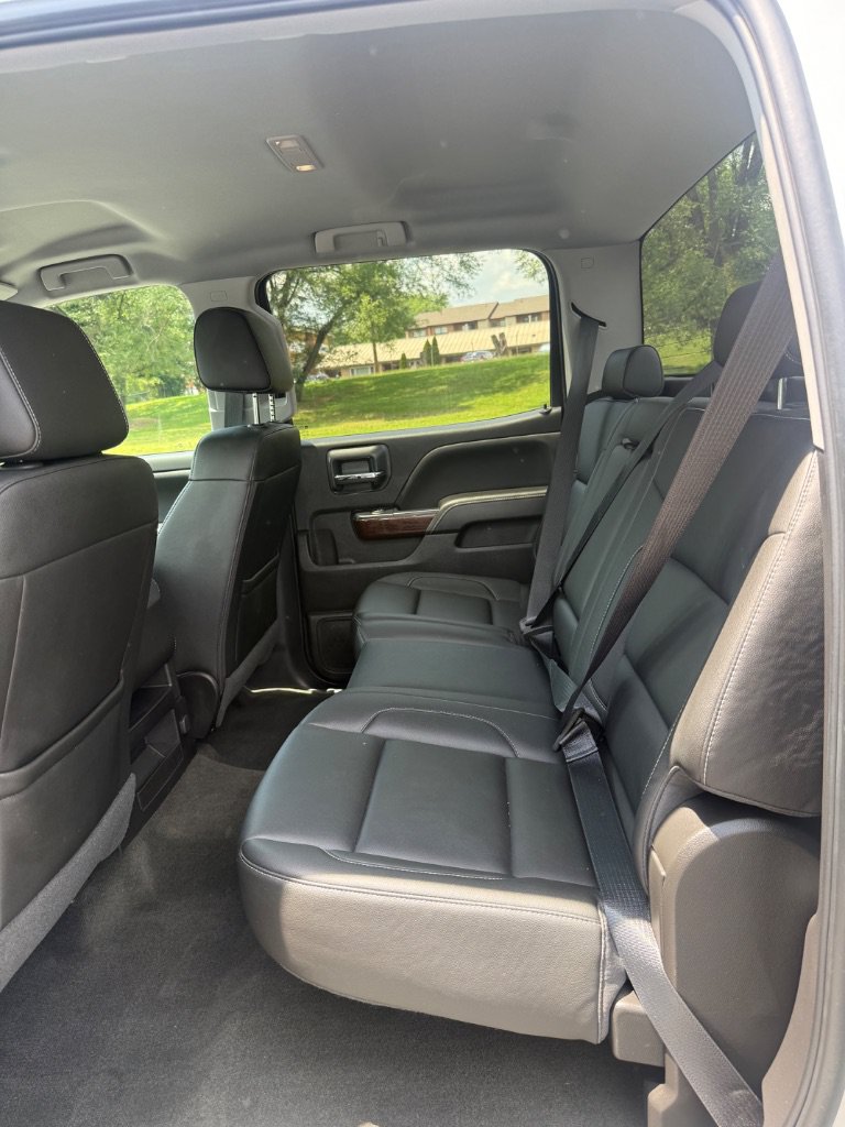 Used 2018 GMC Sierra 1500 SLT AWD/4WD image 23