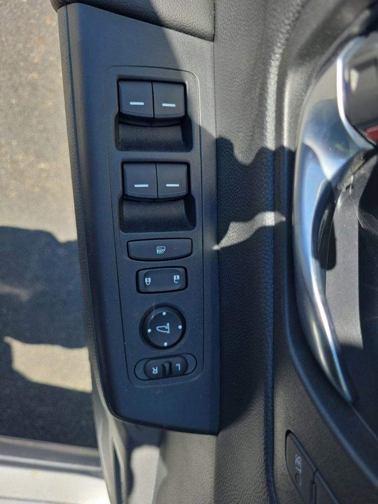 Used 2025 Honda CR-V Sport-L image 12