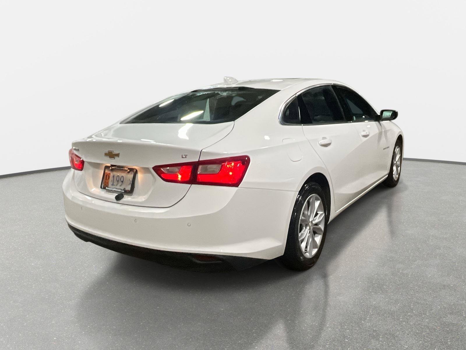 Used 2024 Chevrolet Malibu LT image 5