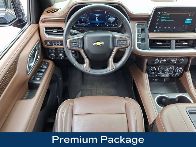 Used 2024 Chevrolet Tahoe High Country w/ Premium Package AWD/4WD image 3