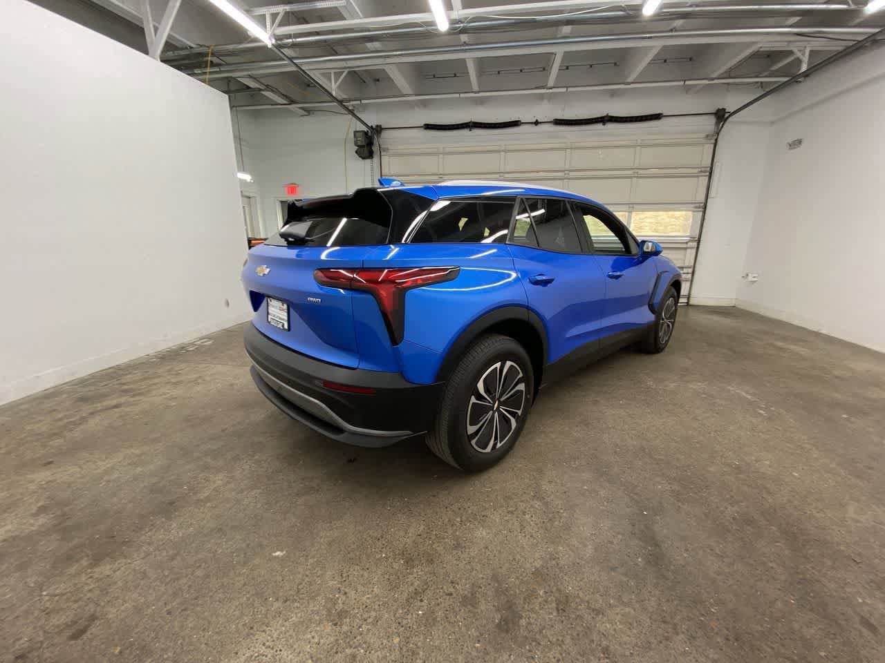 Used 2024 Chevrolet Blazer EV LT AWD/4WD image 6
