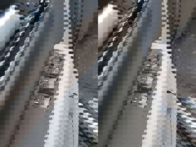 New 2026 GMC Yukon XL Elevation w/ Elevation Premium Package image 18