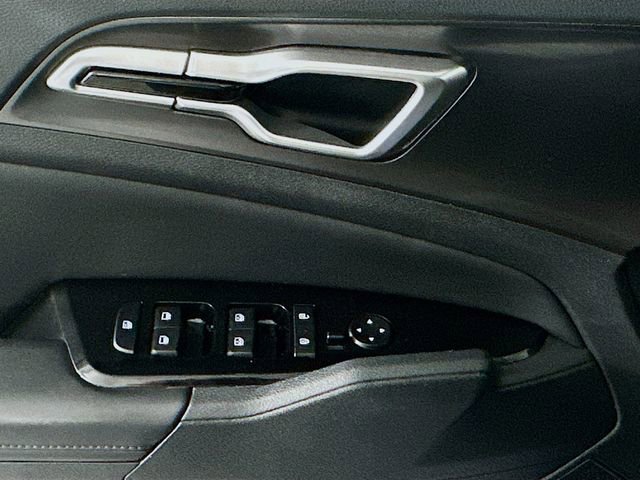 Used 2024 Kia Sportage EX image 18