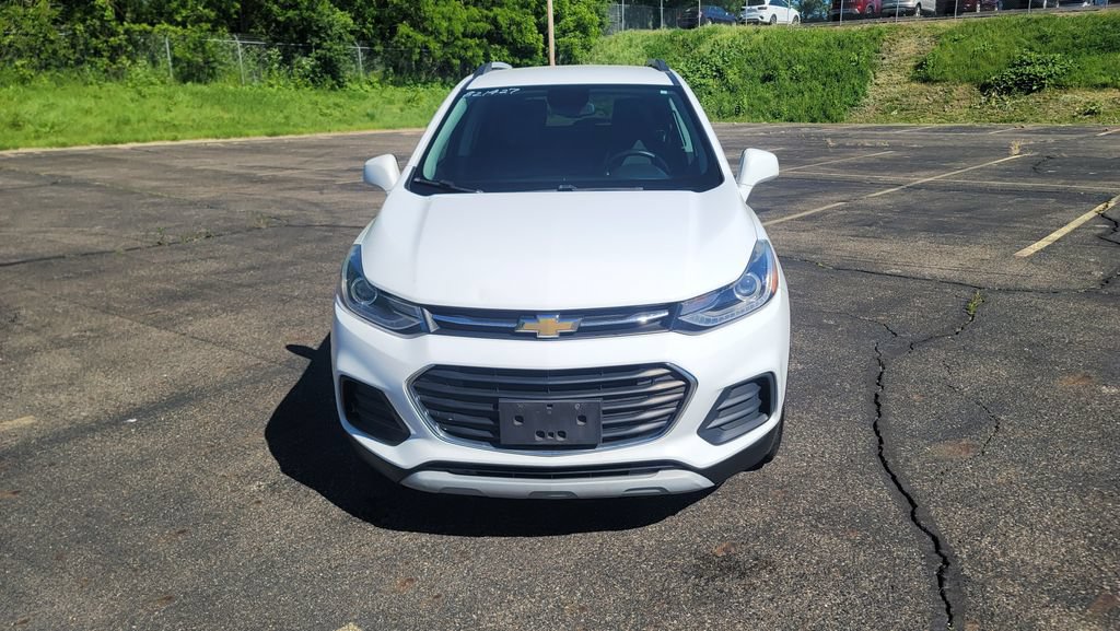Used 2019 Chevrolet Trax LT w/ LT Convenience Package AWD/4WD image 4