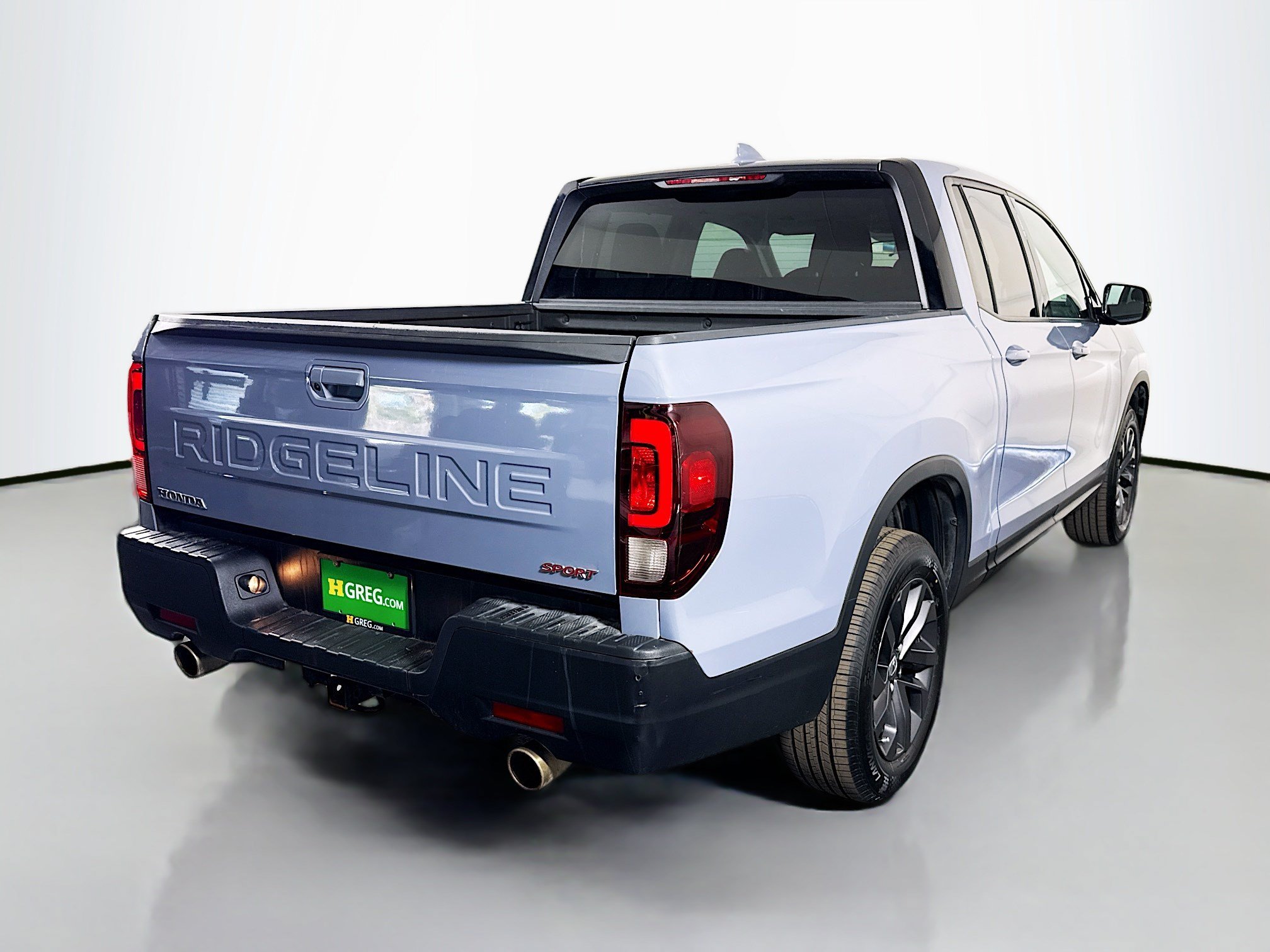 Used 2024 Honda Ridgeline Sport image 10