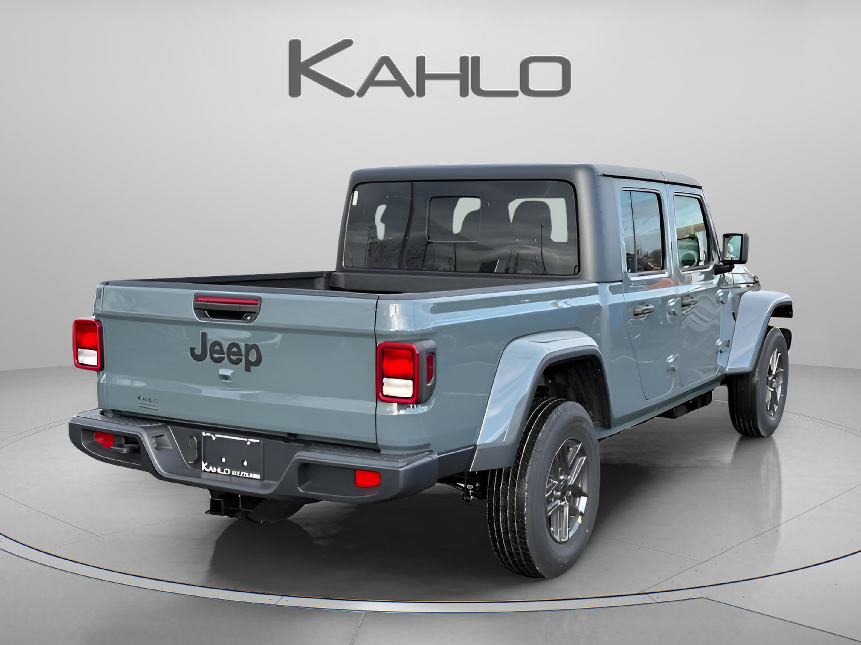 New 2026 Jeep Gladiator Sport image 5