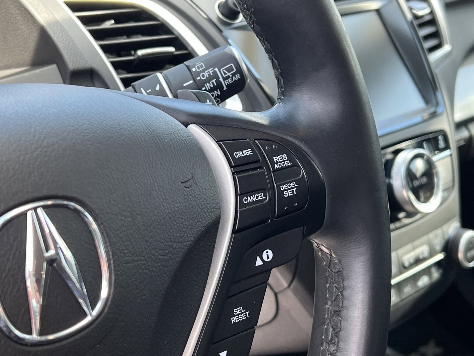 Used 2018 Acura RDX AWD w/ Technology Package image 29