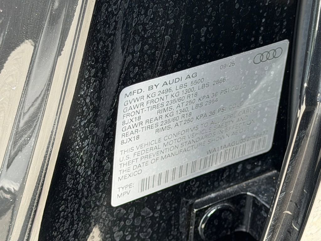 Used 2025 Audi Q5 Premium w/ Convenience Package AWD/4WD image 29