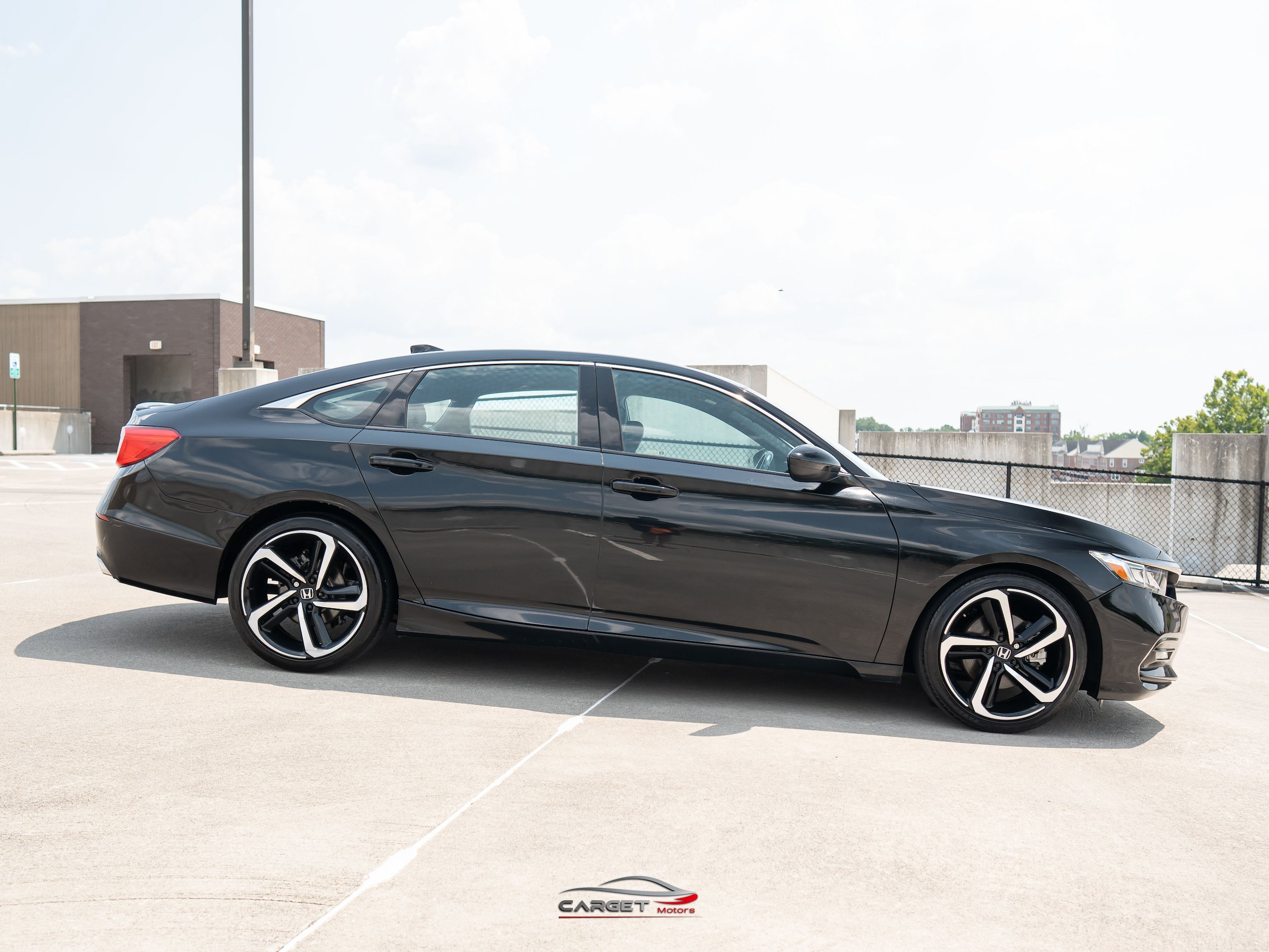 Used 2019 Honda Accord Sport image 8