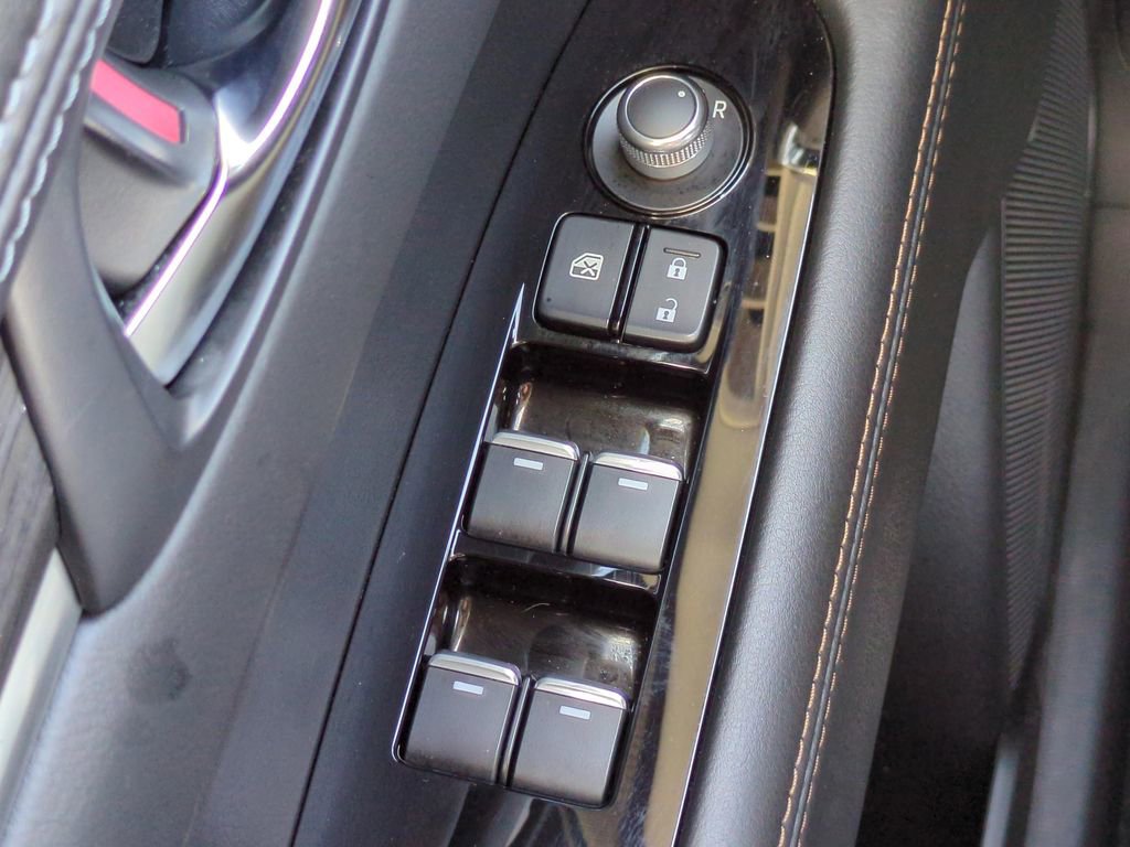 Used 2023 MAZDA CX-5 AWD 2.5 S w/ Premium Package image 21