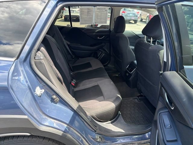 Used 2024 Subaru Outback Premium AWD/4WD image 9