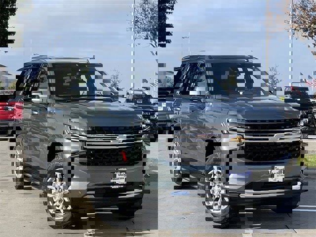 Used 2023 Chevrolet Tahoe LS image 2