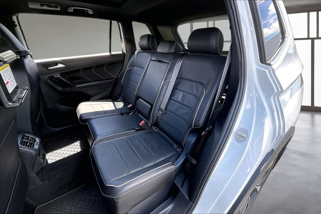 Used 2024 Volkswagen Tiguan SEL R-Line AWD/4WD image 26