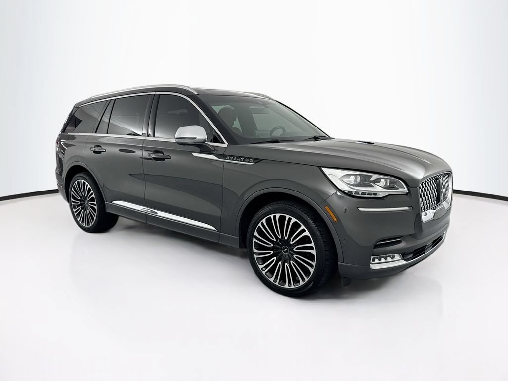 Used 2022 Lincoln Aviator Black Label AWD/4WD image 3