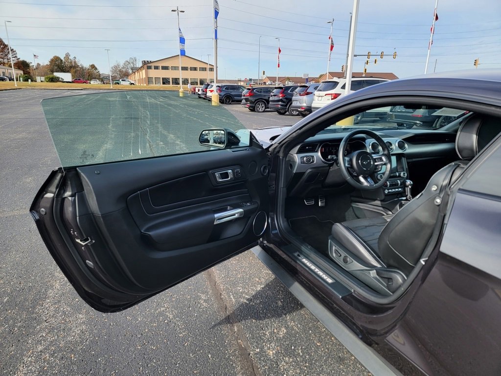 Used 2022 Ford Mustang Premium w/ Equipment Group 201A image 16