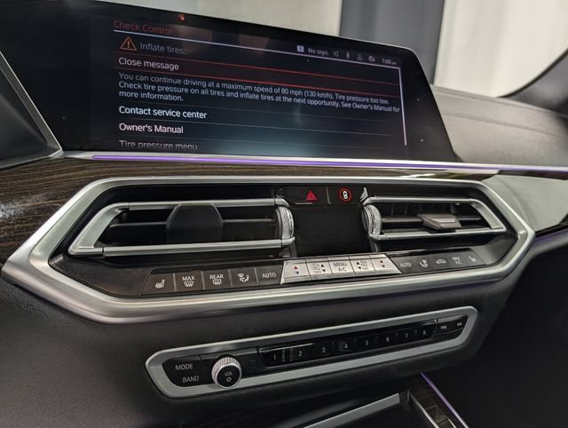 Used 2019 BMW X5 xDrive40i w/ Convenience Package AWD/4WD image 24