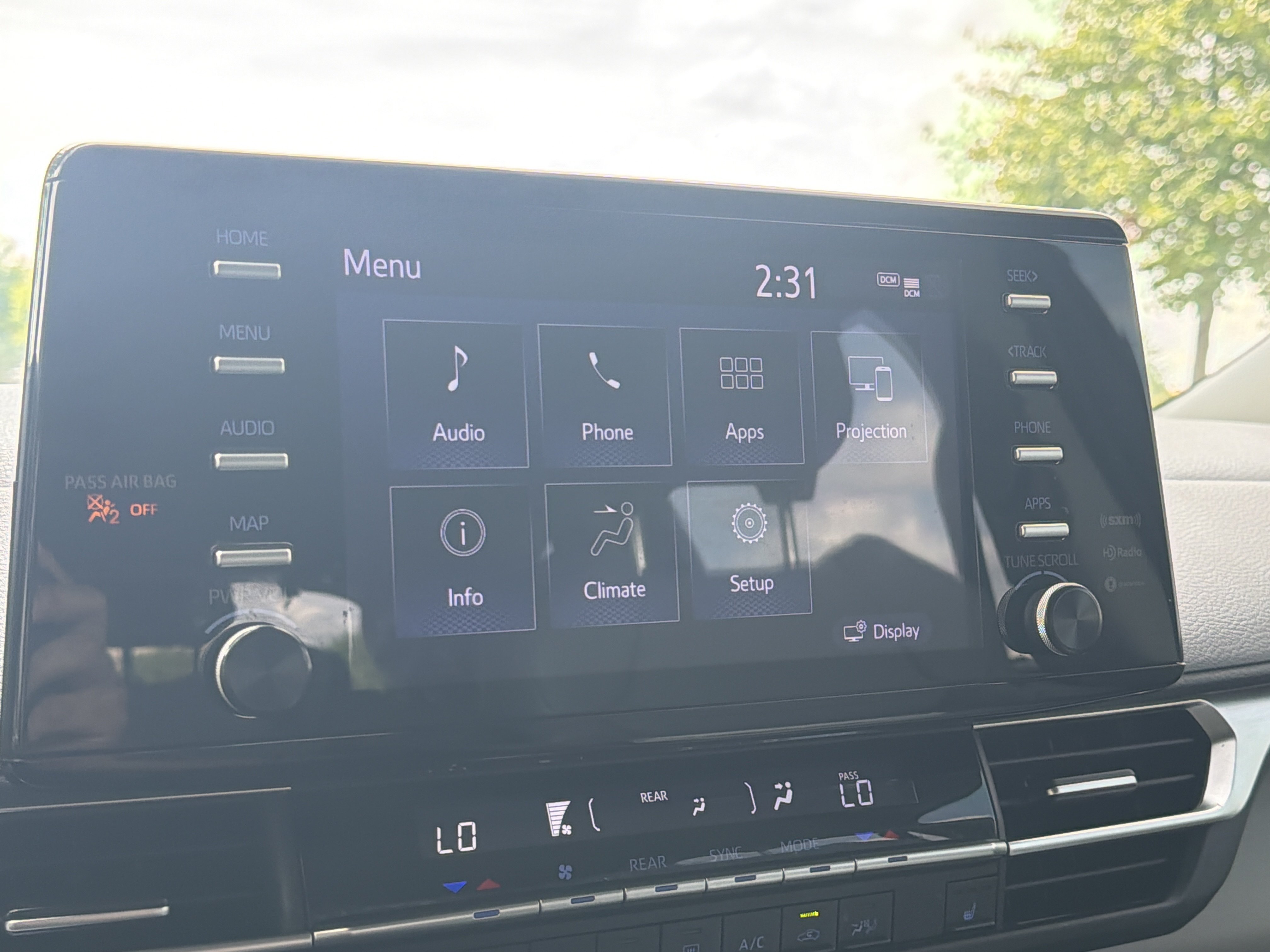 Used 2022 Toyota Sienna XLE FWD image 12