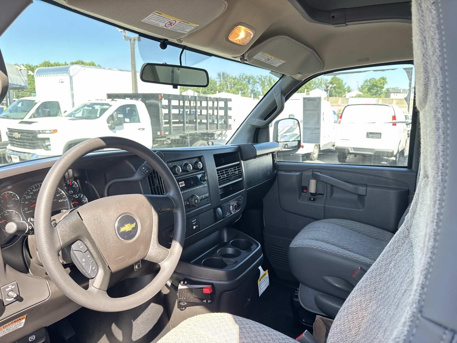 New 2026 Chevrolet Express 3500 w/ Power Convenience Package RWD image 18
