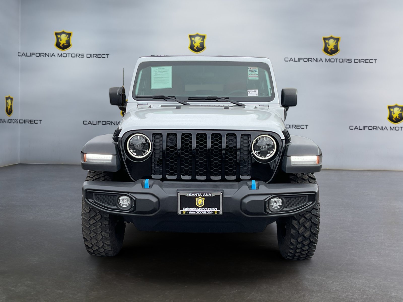 Used 2023 Jeep Wrangler Unlimited w/ Convenience Group AWD/4WD image 2