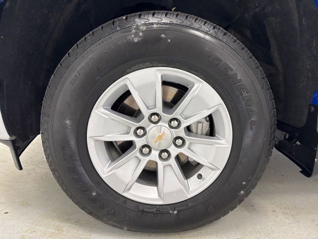 Used 2025 Chevrolet Silverado 1500 LT AWD/4WD image 30