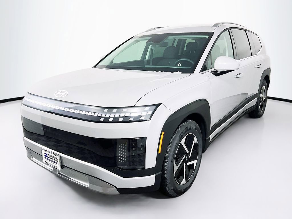 New 2026 Hyundai Ioniq 9 SE image 3