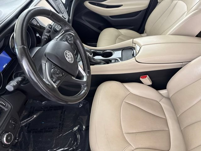 Used 2017 Buick Envision Essence FWD image 24