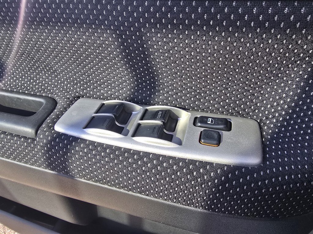 Used 2006 Scion xB image 16