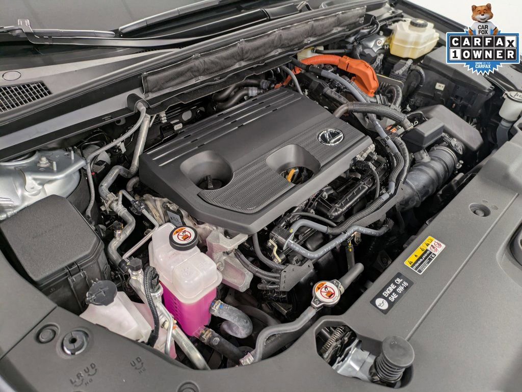 Used 2024 Lexus RX 350h w/ Accessory Package (Z1) image 31
