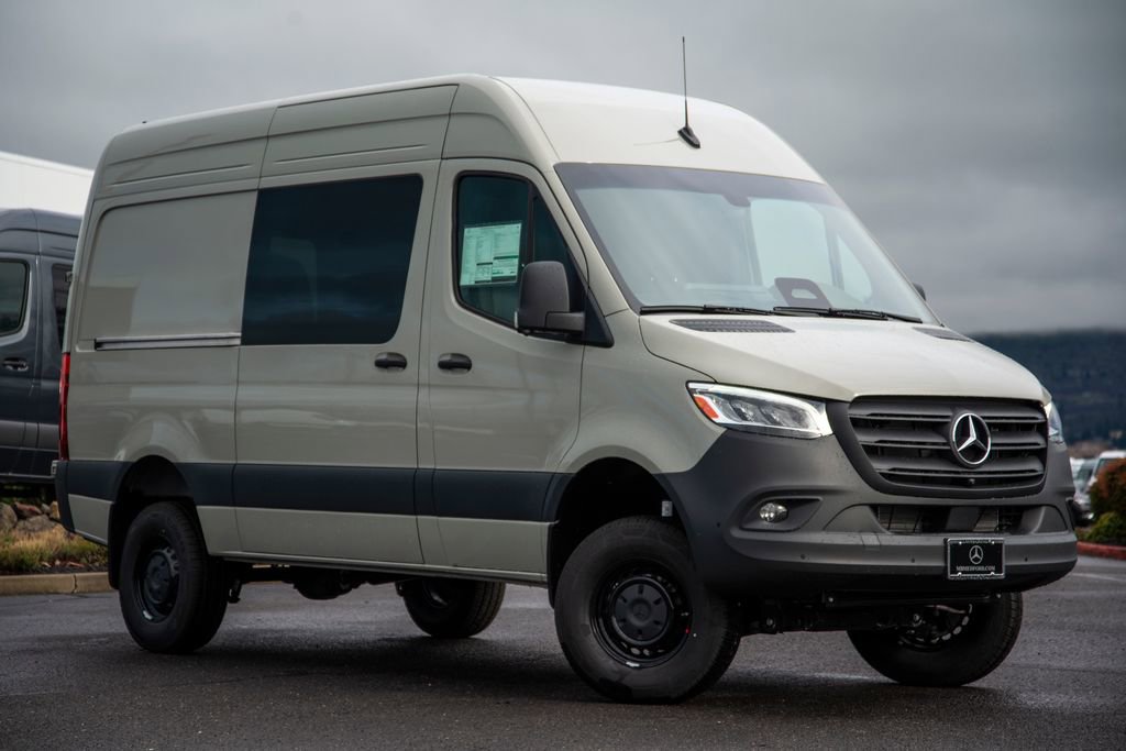 New 2026 Mercedes-Benz Sprinter 2500 image 3