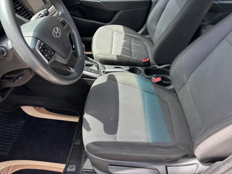 Used 2020 Hyundai Accent SE image 5