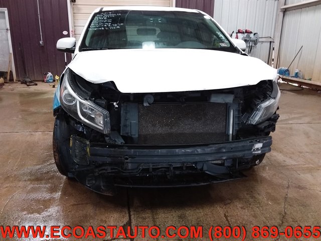 Used 2015 Kia Sedona LX FWD image 16