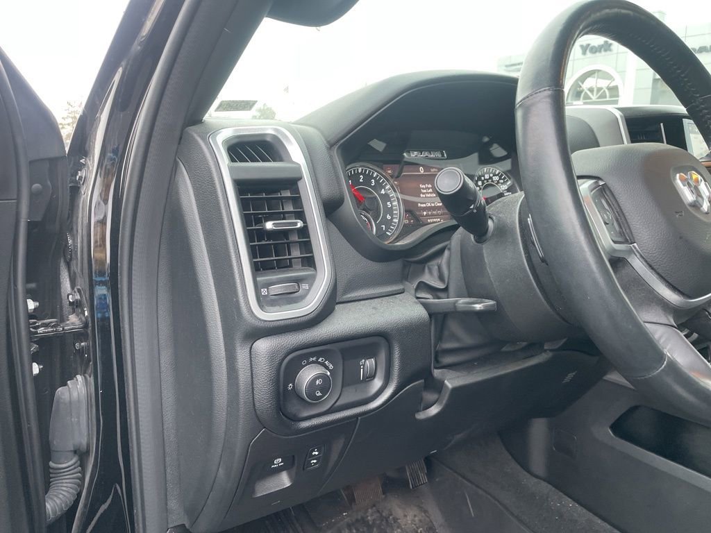 Used 2022 RAM 1500 Big Horn image 15