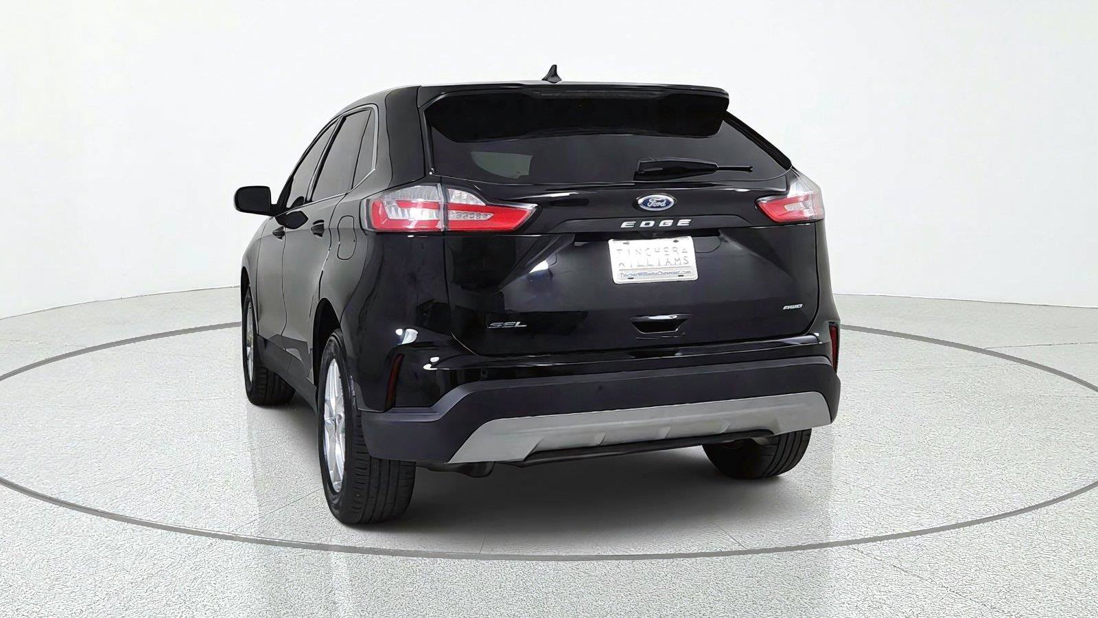 Used 2023 Ford Edge SEL AWD/4WD image 9