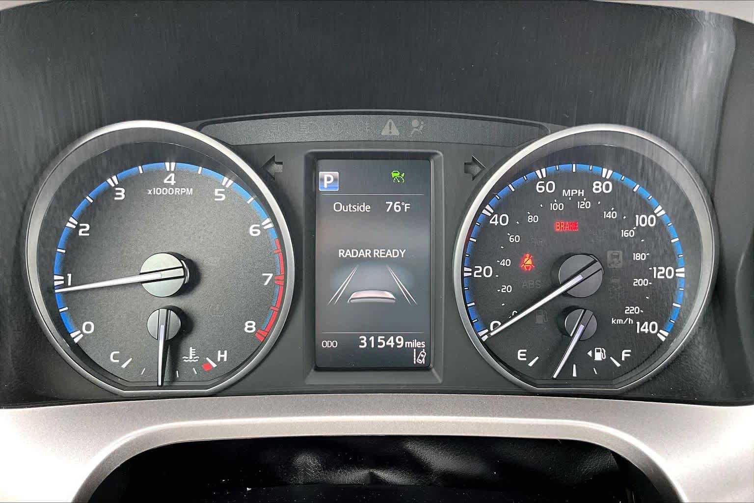 Used 2018 Toyota RAV4 LE image 25