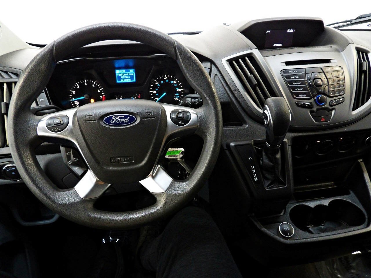 Used 2018 Ford Transit 150 XL RWD image 14