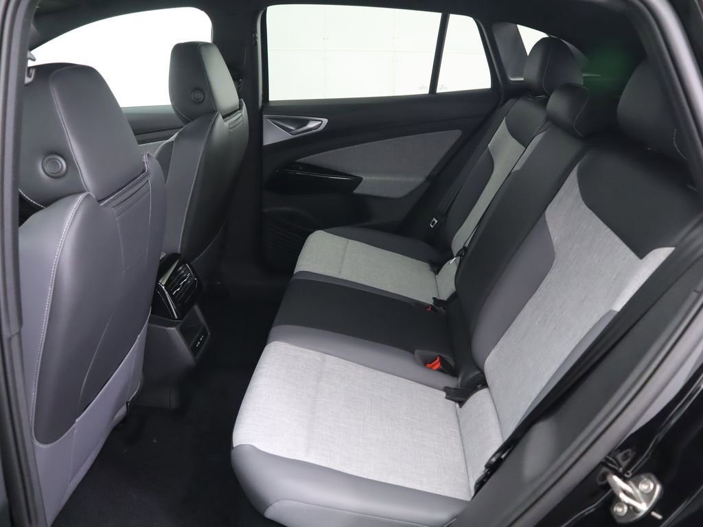 New 2026 Volkswagen ID.4 Pro image 22