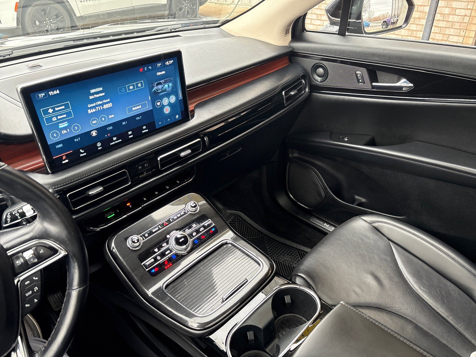 Used 2022 Lincoln Nautilus Reserve w/ Equipment Group 201A image 18